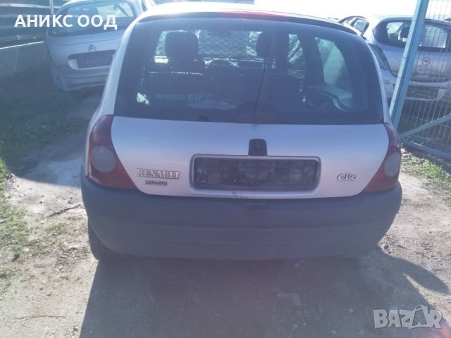 Renault Clio на части, снимка 2 - Автомобили и джипове - 37040726