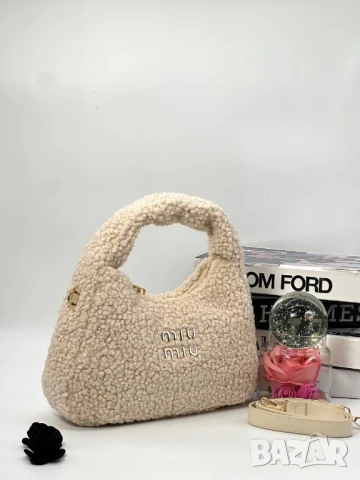 чанти Miu Miu , снимка 6 - Чанти - 50747186