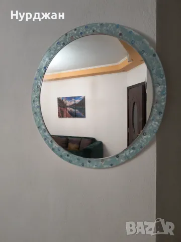 Ръчно изработено огледало  от епоксидна смоляна 
