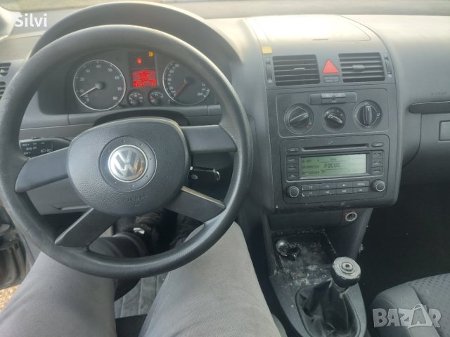 VW Touran 1.6 FSI на части !!!, снимка 5 - Автомобили и джипове - 43659795