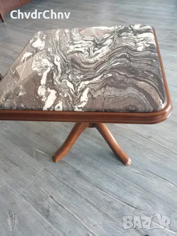 Квадратна дървена масичка с мраморен плот/мраморна холна маса 68x54см-30кг