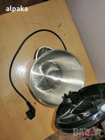 Продавам електрическа кана 1.5 литра, снимка 2 - Кани - 32430424