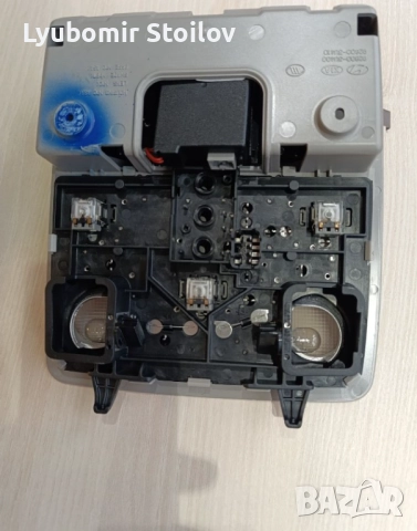 Централен плафон за Киа Сийд/Спортич, снимка 6 - Части - 52575394