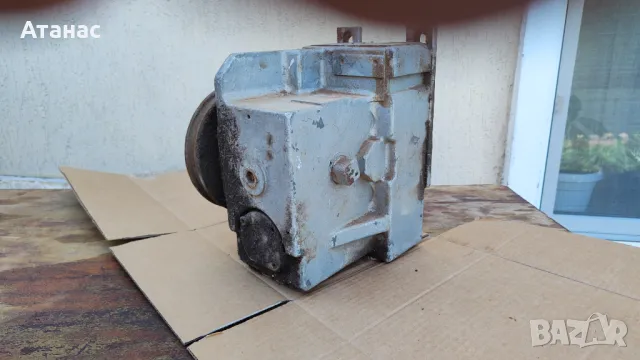 Червячен редуктор, снимка 6 - Други машини и части - 50333432