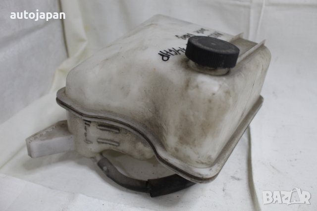 Казанче антифриз Мазда 5 2.0 146кс 05г Mazda 5 2.0 146hp 2005