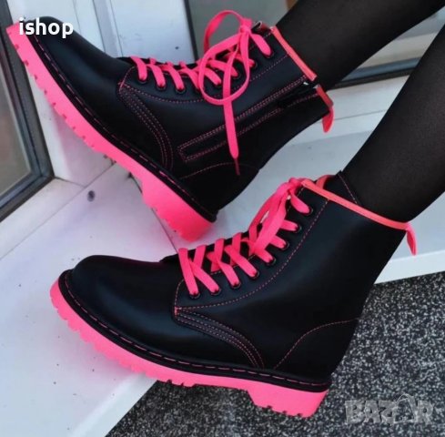 Дамски Боти Black/Pink, снимка 2 - Дамски боти - 34468661