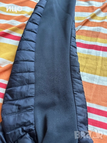 Дамско зимно яке Under Armour, снимка 11 - Якета - 52298850