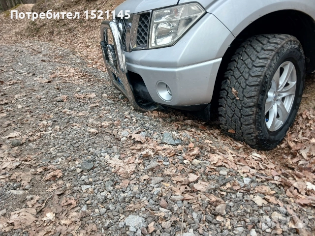 Nissan Navara , снимка 6 - Автомобили и джипове - 52760871