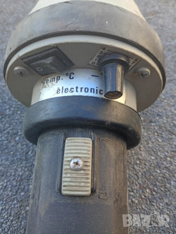 пистолет за горещ въздух , снимка 2 - Други инструменти - 51480679