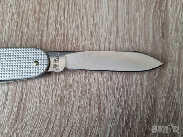 Швейцарски джобен нож Victorinox Cadet Silver, снимка 5 - Ножове - 50532718