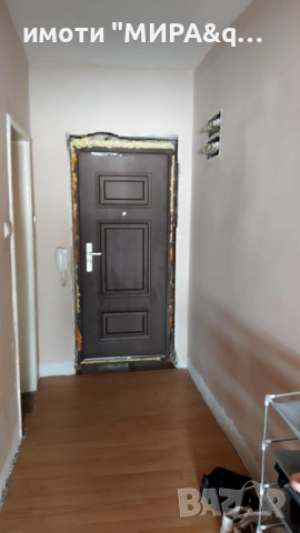 Продава се тристаен апартaмент в кв. Любен Каравелов с възможен бартер, снимка 11 - Апартаменти - 51741361