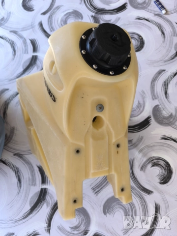 Резервоар 12 литра Ktm exc excf 2018-2019, снимка 3 - Мотоциклети и мототехника - 51551184