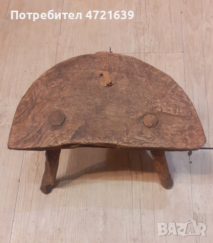 Столче трикрако дърво старо , снимка 9 - Антикварни и старинни предмети - 53259895