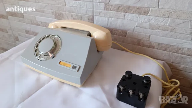 Стар телефон със шайба - военен - П-170 - 1977г., снимка 4 - Антикварни и старинни предмети - 48792837