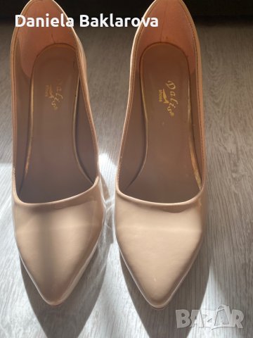 Дамски обувки в телесен цвят, снимка 1 - Дамски обувки на ток - 37987767