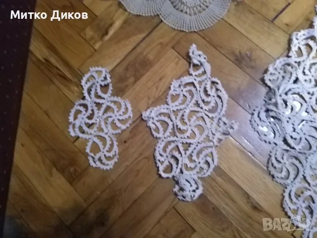 Покривки плетени на една кука 4 броя №2, снимка 3 - Покривки за маси - 49680559