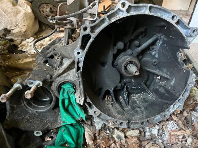 скоростна кутия Mazda Tribute 2.3 Ford Maverick 150кс ръчна