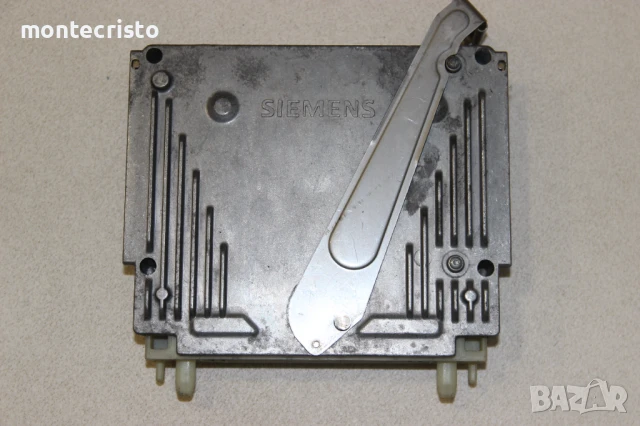 Моторен компютър Volvo V70 (1997-2000г.) P9432614 / S103955412C