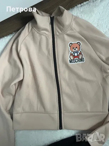 Сет Moschino, снимка 2 - Комплекти - 49315976