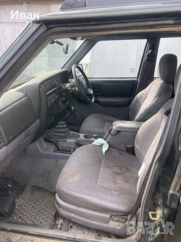 Джип Чероки 2.5 феис за части, снимка 4 - Автомобили и джипове - 39608624