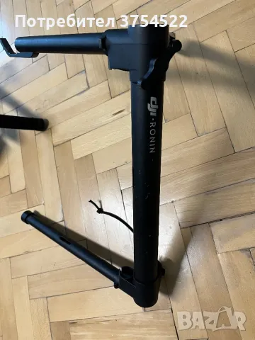 DJI Ronin-M - стабилизатор и държач за камери (черен), снимка 6 - Чанти, стативи, аксесоари - 47409922