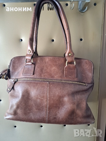 Оригинална кожена чанта CatWalk , снимка 2 - Чанти - 51632635