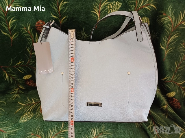 Комплект НОВИ - чанта, шапка,шал и ръкавици, снимка 5 - Чанти - 52696825