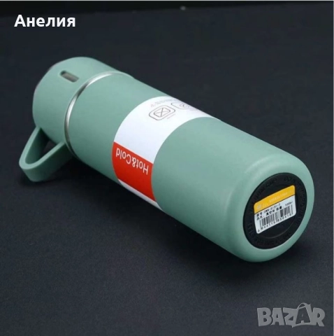 Подаръчен комплект термос с 3 чаши, снимка 3 - Други - 52560803