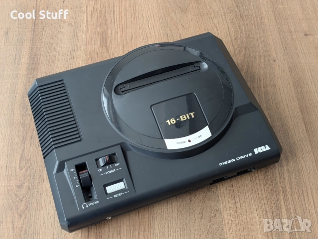 Конзола Sega Mega Drive - два контролера и 4 дискети., снимка 3 - Други игри и конзоли - 51783554