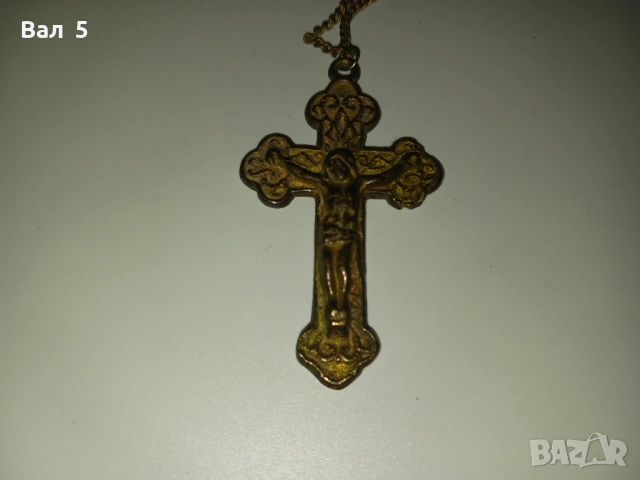 Много старо бронзово кръстче , разпятие , кръст