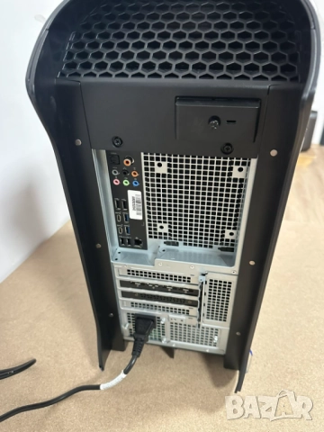 Нов Alienware Aurora13 i5-12400K/16GB/512GB+1TB/RX 6700XT 12GB, снимка 5 - Работни компютри - 52876420
