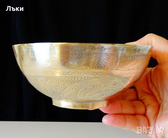 Персийска бронзова бонбониера,купа,орнаменти. , снимка 4 - Антикварни и старинни предмети - 28420985