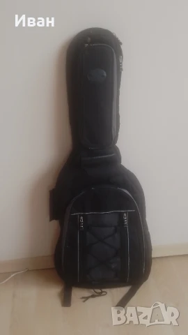 Калъф за китари .