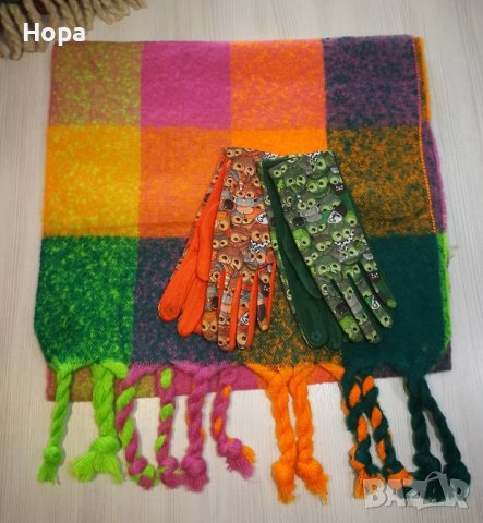 Дамски шалове и ръкавици , снимка 4 - Шапки - 15644905