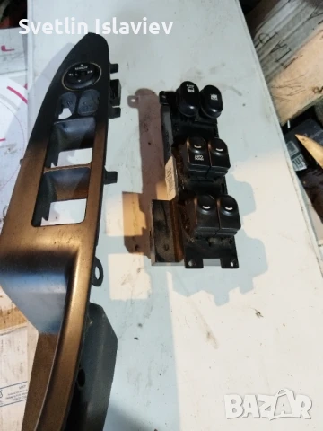 Копчета панел за стъклото на Хюндай и30 (07-11) 