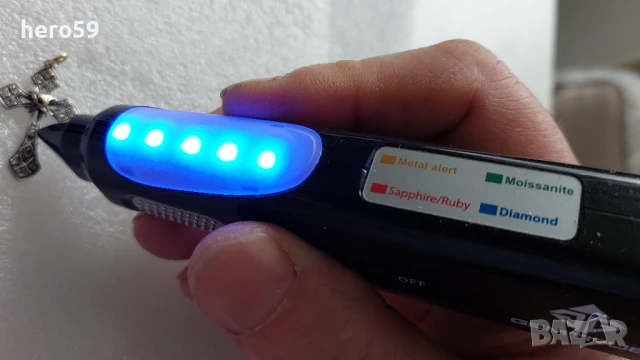 Стар златен 18к кръст с инкрустирани натурални диаманти и сапфир-диамант,злато, снимка 8 - Колиета, медальони, синджири - 51201975