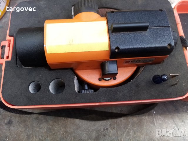 Оптичен нивелир фенел, снимка 3 - Измервателни инструменти - 32736249