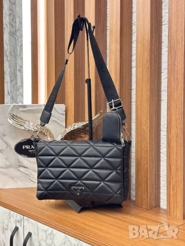 чанти prada , снимка 4 - Чанти - 51388065