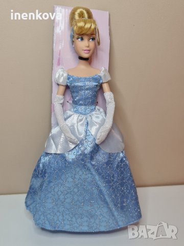 Оригинална кукла ПепеляшкаДисни Нова, без кутия.