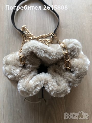 Дамска чанта, снимка 3 - Чанти - 39575764