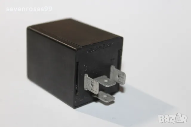Реле Renault 7700638976, снимка 2 - Части - 48828567
