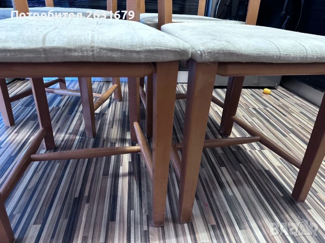 Продавам 4 бр Трапезни Столове, снимка 5 - Столове - 50941875