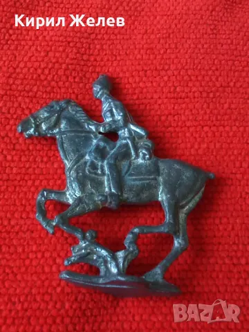 Стара ОЛОВНА ФИГУРА КОННИК ДЕТСКА ИГРАЧКА ОЛОВЕН ВОЙНИК КАВАЛЕРИСТ За КОЛЕКЦИЯ ПОДАРЪК ВОЙНИЧЕ 40821, снимка 11 - Колекции - 46961214