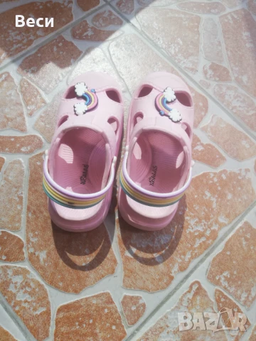 Детски сандали , снимка 4 - Детски сандали и чехли - 50845539