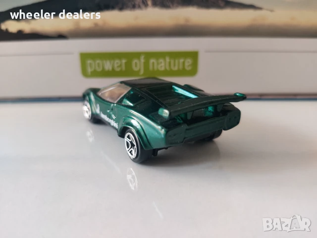 Метална количка Matchbox Мачбокс Lamborghini Countach, снимка 3 - Колекции - 50754799