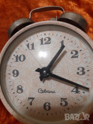 Стар будилник-Севани, снимка 12 - Антикварни и старинни предмети - 36953096