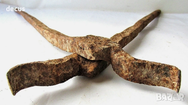 Древни средновековни железни ковашки клещи, снимка 5 - Антикварни и старинни предмети - 51456383