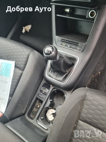   **САМО НА ЧАСТИ** VW Tiguan 2.0TDI, Ръчни скорости, снимка 7 - Автомобили и джипове - 43294928
