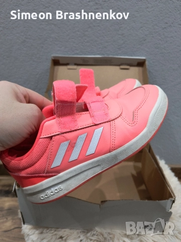 детски маратонки Адидас , снимка 3 - Детски маратонки - 52640035