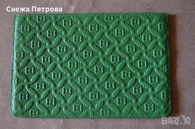 Ipad Mini кожен калъф на Piel Frama зелен и червен, снимка 4 - Таблети - 26697491